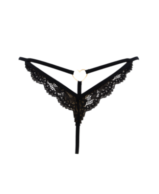 String noir en dentelle avec bijou cœur doré 